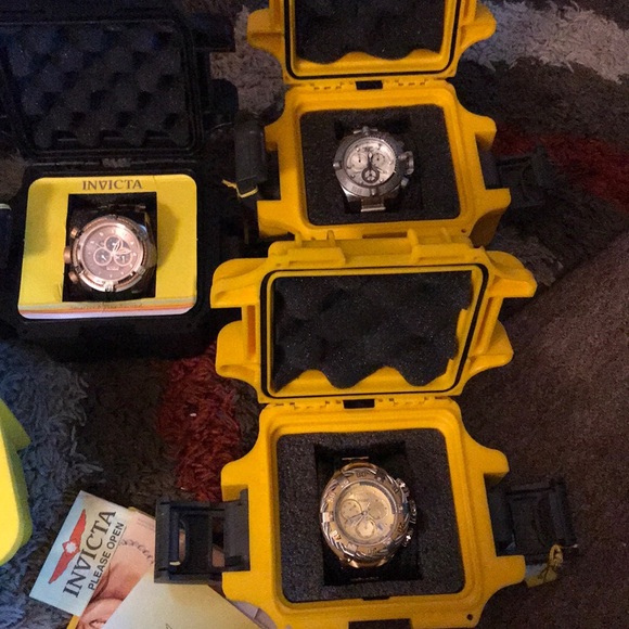Men Invicta watches
